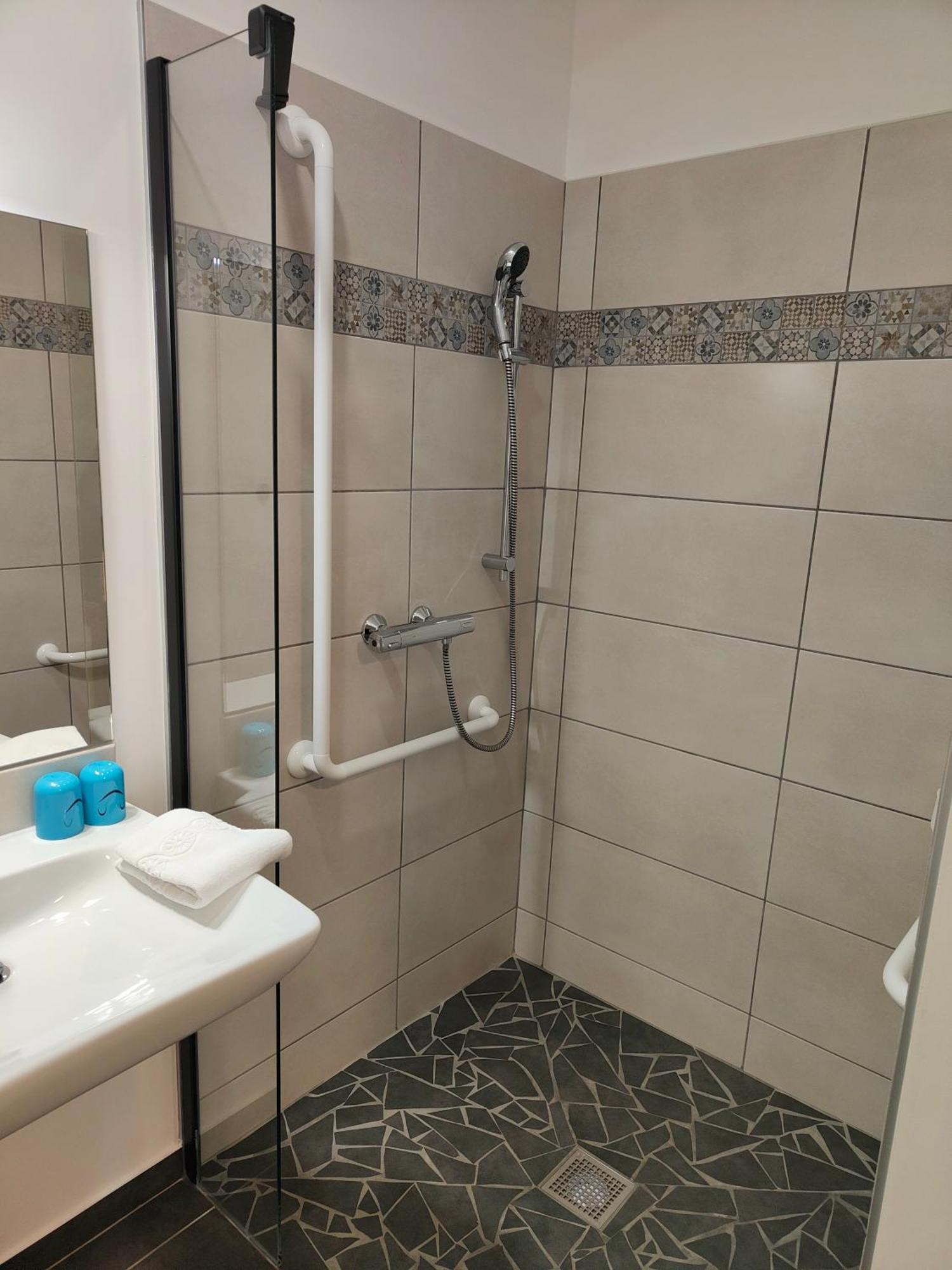 Hotel Restaurant La Voile Bleue Erdeven Zewnętrze zdjęcie